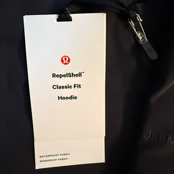NWT Lululemon Classic Fit RepelShell Hoodie - Picture 4 of 5